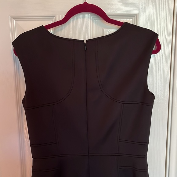 Ellen Tracy Fitted Black Dress - Picture 4 of 10